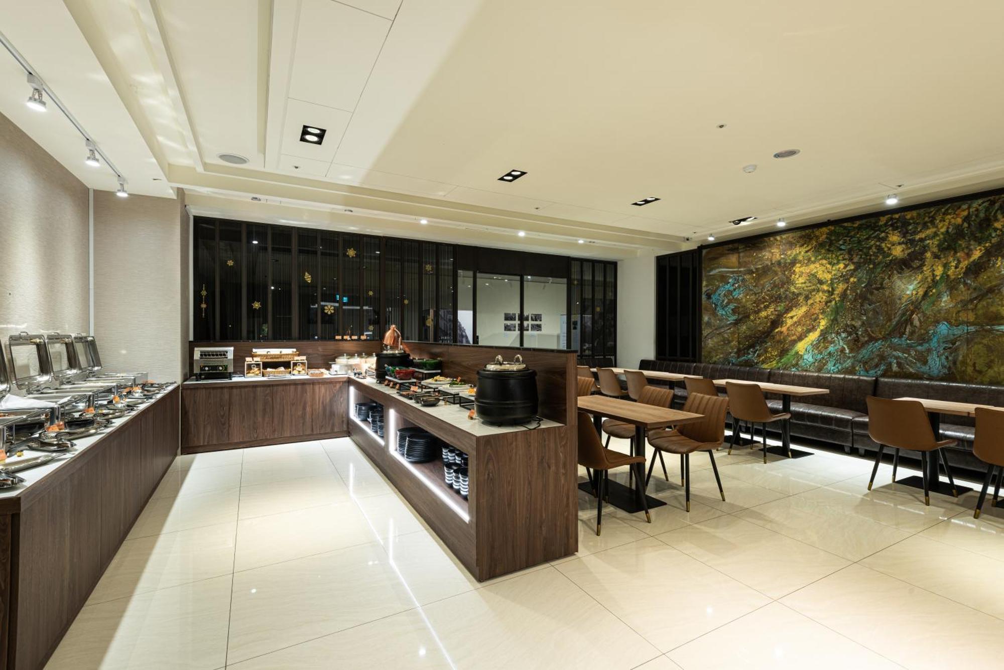 Autumn Willow Hotel ไถจง ภายนอก รูปภาพ