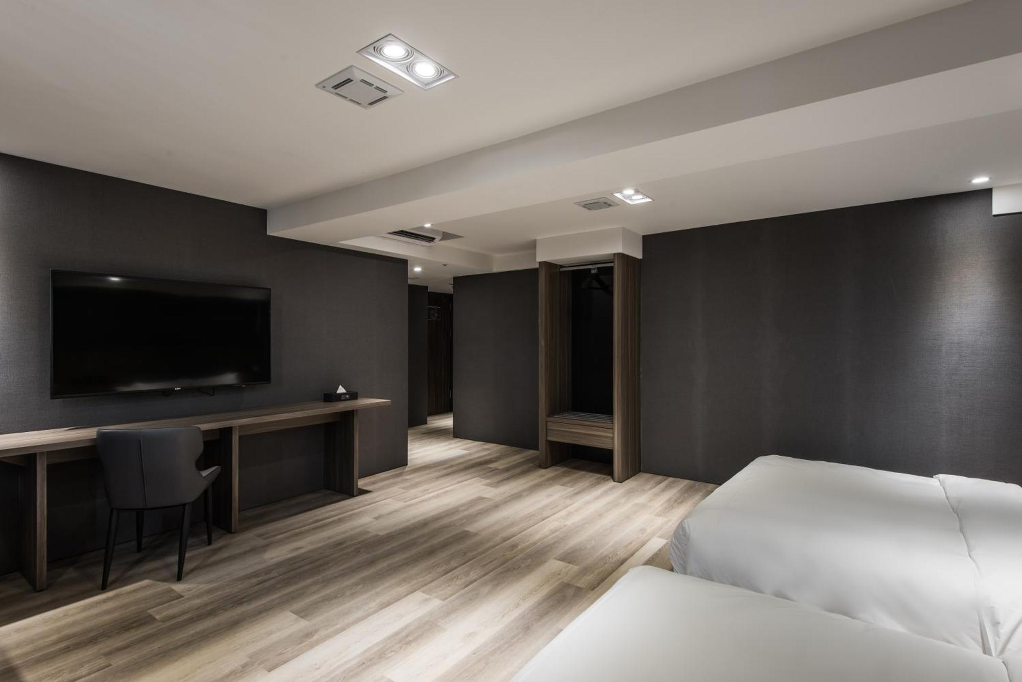 Autumn Willow Hotel ไถจง ภายนอก รูปภาพ